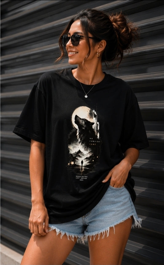 No Comfort Zone Oversized  Wolf Graphic T-Shirt for UNISEX